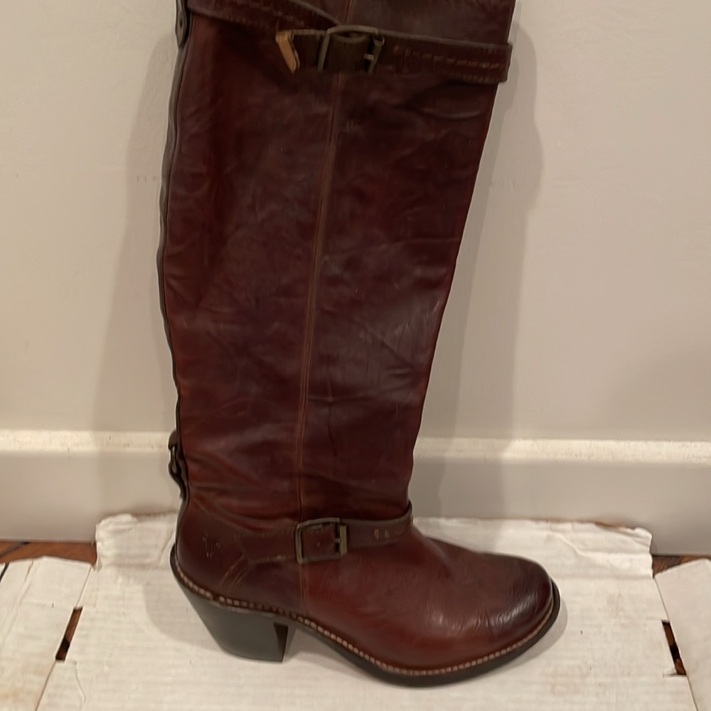 Frye dark brown tall boots - Picture 5 of 5